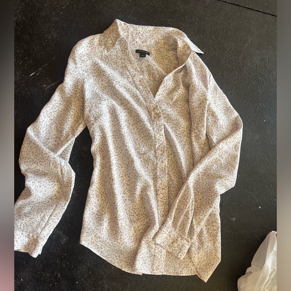 Ann Taylor Blouse